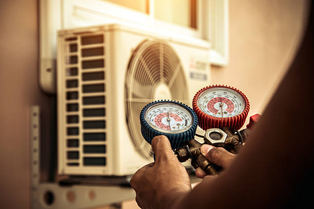 Professional Hvac Installation technician working in Woodland Park, NE